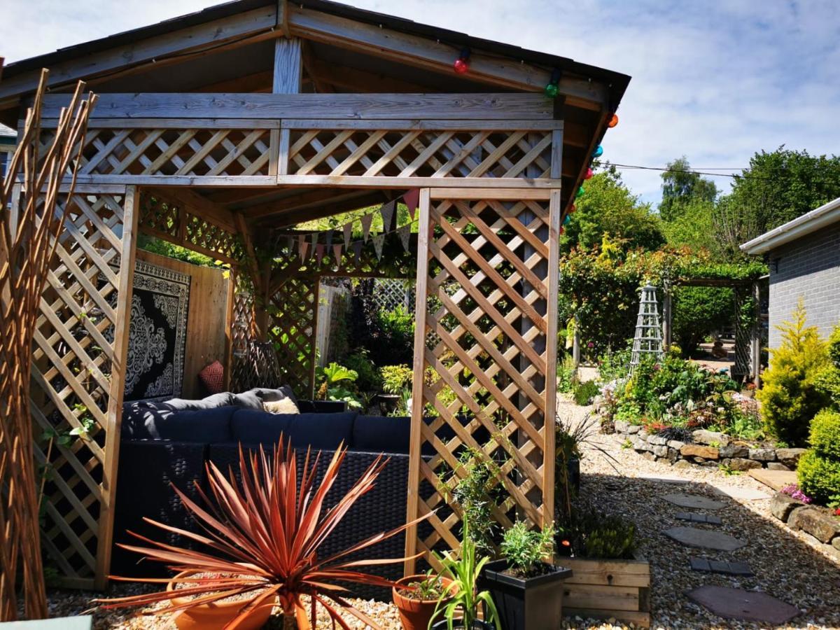 نيوتن أبوت Down The Garden Path Vintage Caravan B&B , Dartmoor المظهر الخارجي الصورة