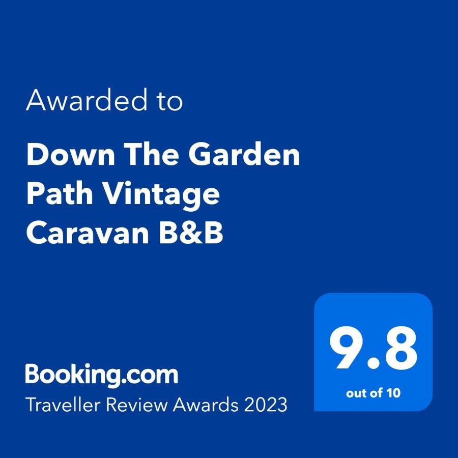 نيوتن أبوت Down The Garden Path Vintage Caravan B&B , Dartmoor المظهر الخارجي الصورة